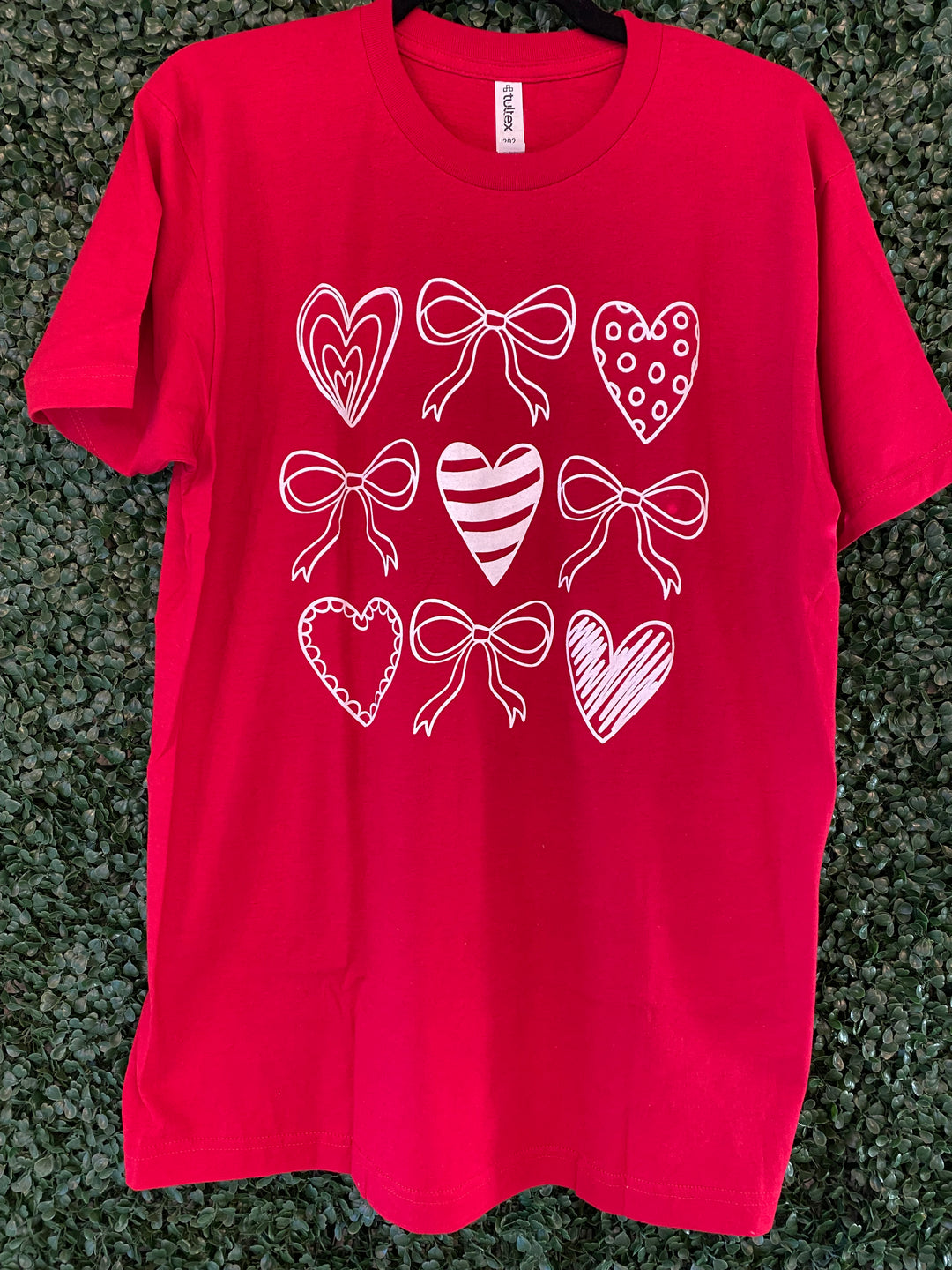 Bows & Hearts Tee