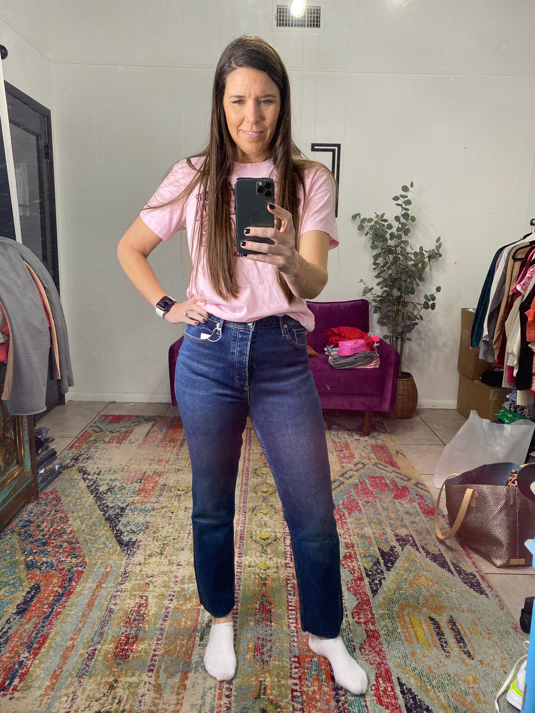 Jodi {Armenia} Cropped Straight Jeans