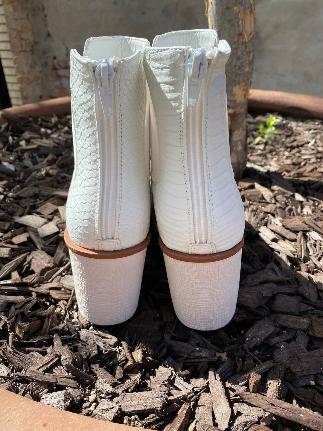 Lacey Boots in White
