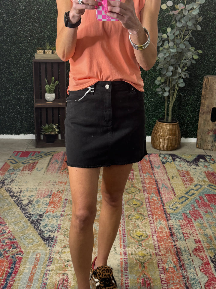 Tori Skirt in Black