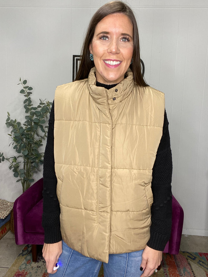 Emalee Vest in Mocha