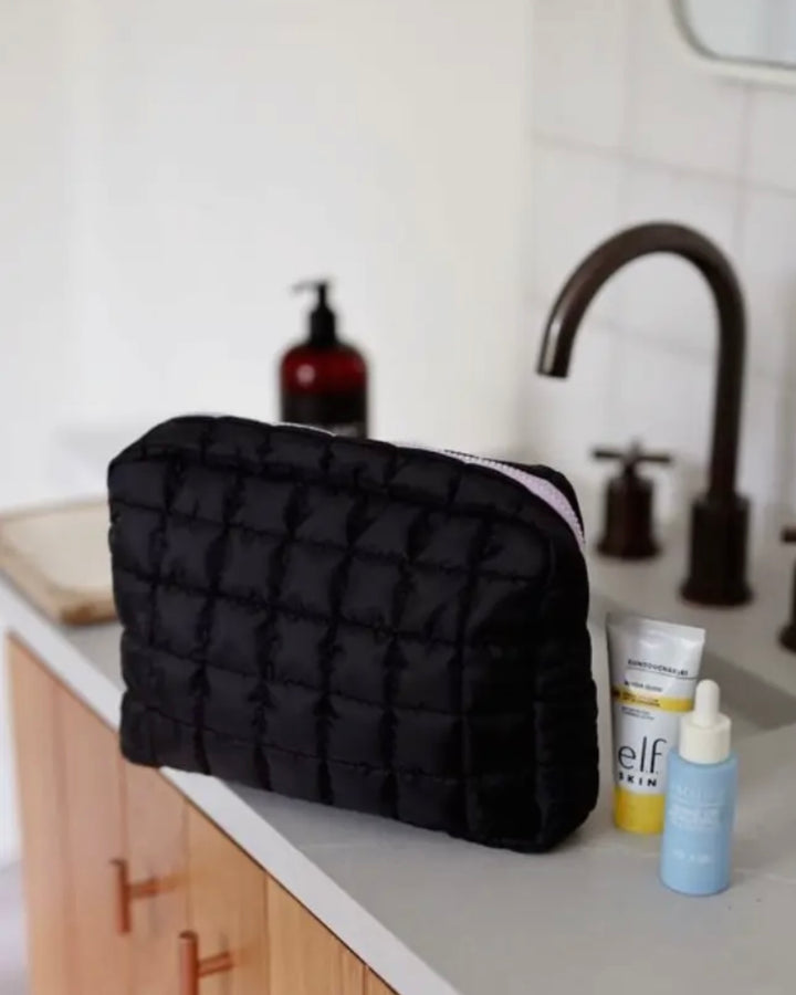 On Cloud 9 Puffer Cosmetic - Midnight