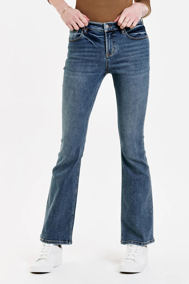 Jaxtyn {Silverdale} Bootcut Jeans