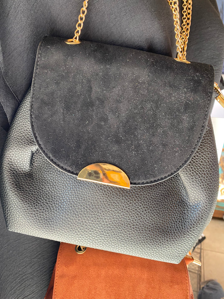 Briar Crossbody