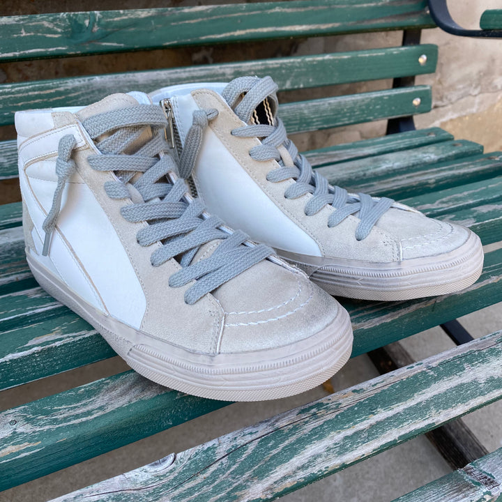 Roxanne in Off White