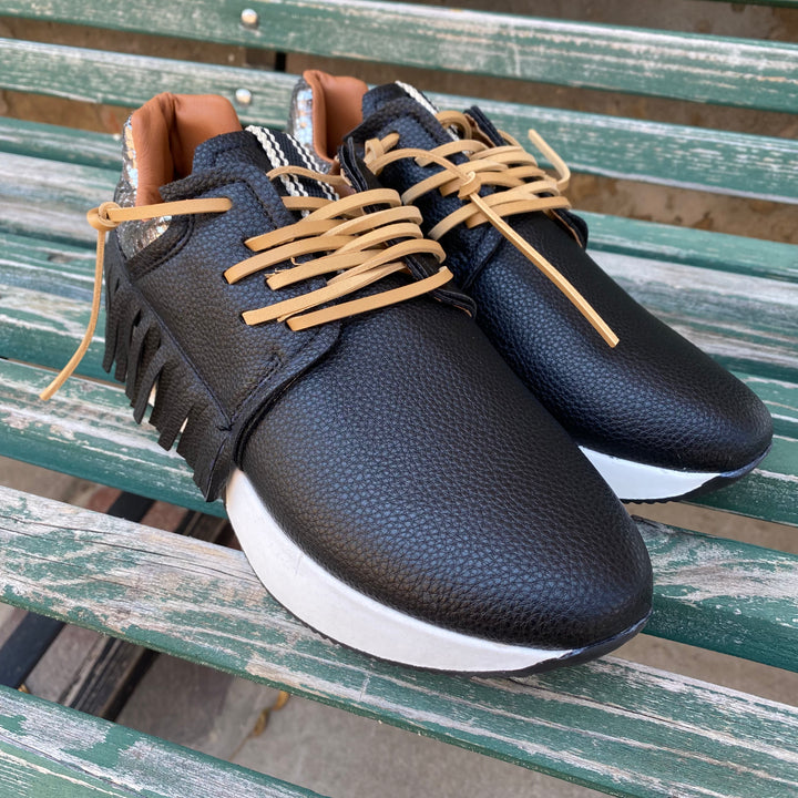 Pepa Sneaker in Black